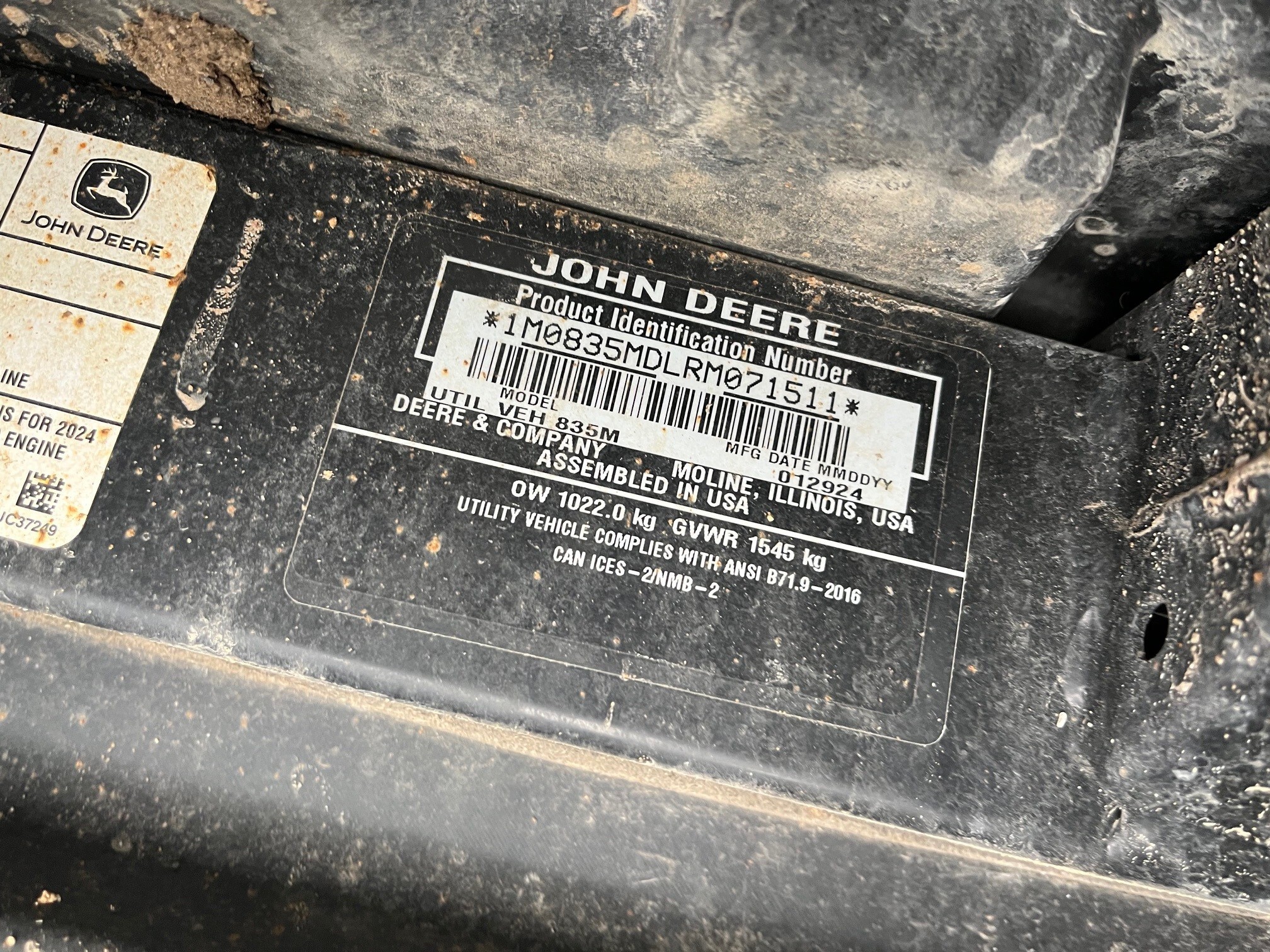 2024 John Deere XUV 835M Image 13