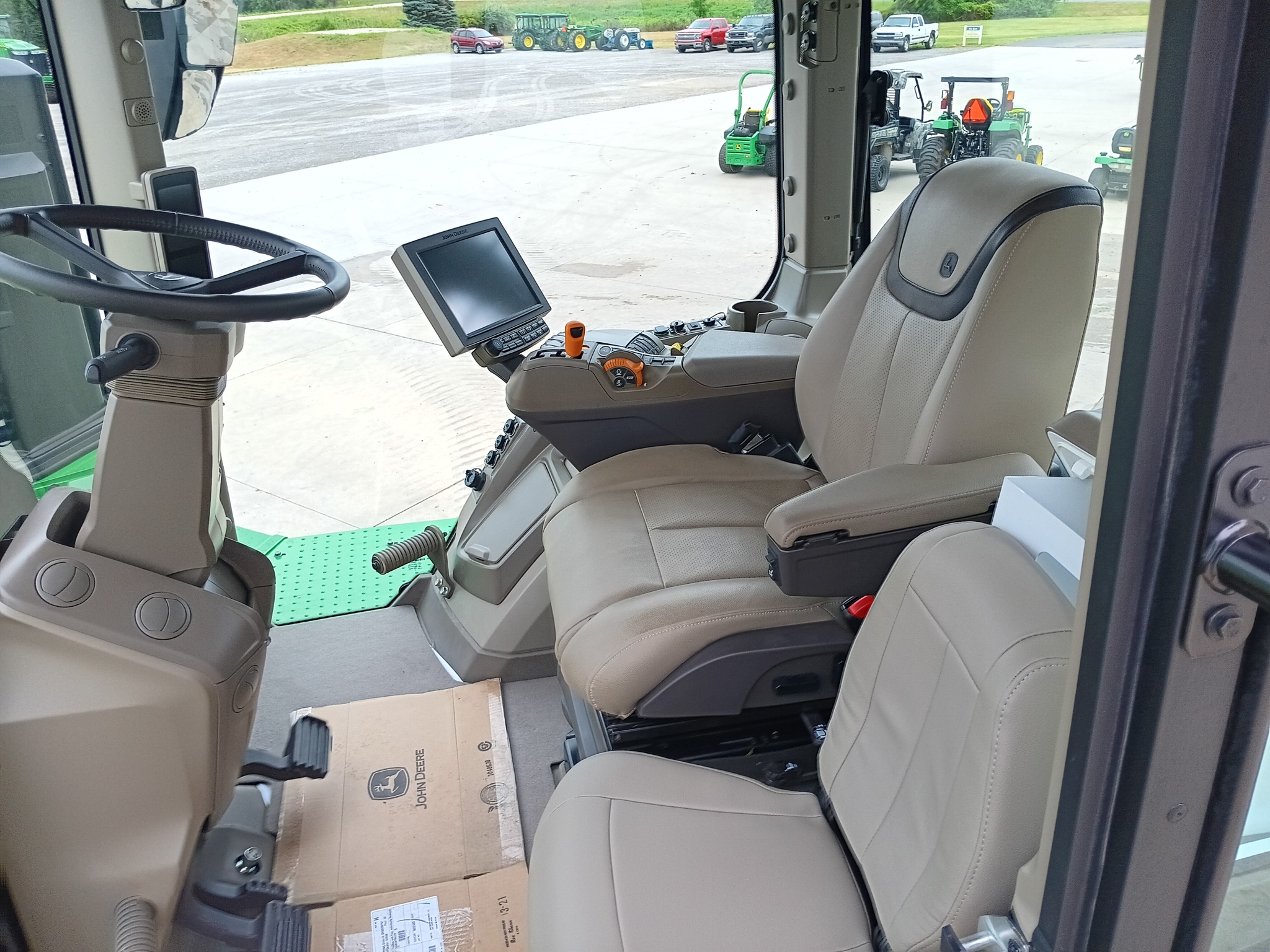 2023 John Deere 9RX 590 Image 9