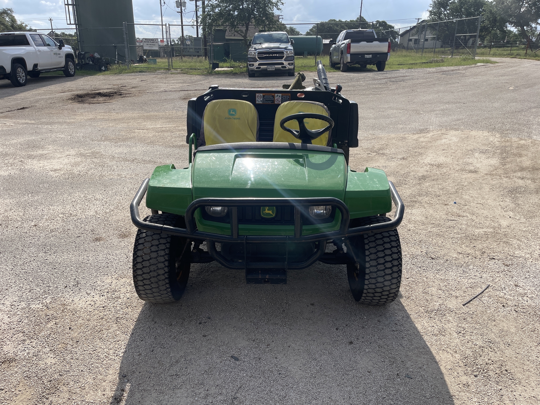 2021 John Deere TX Turf Image 4