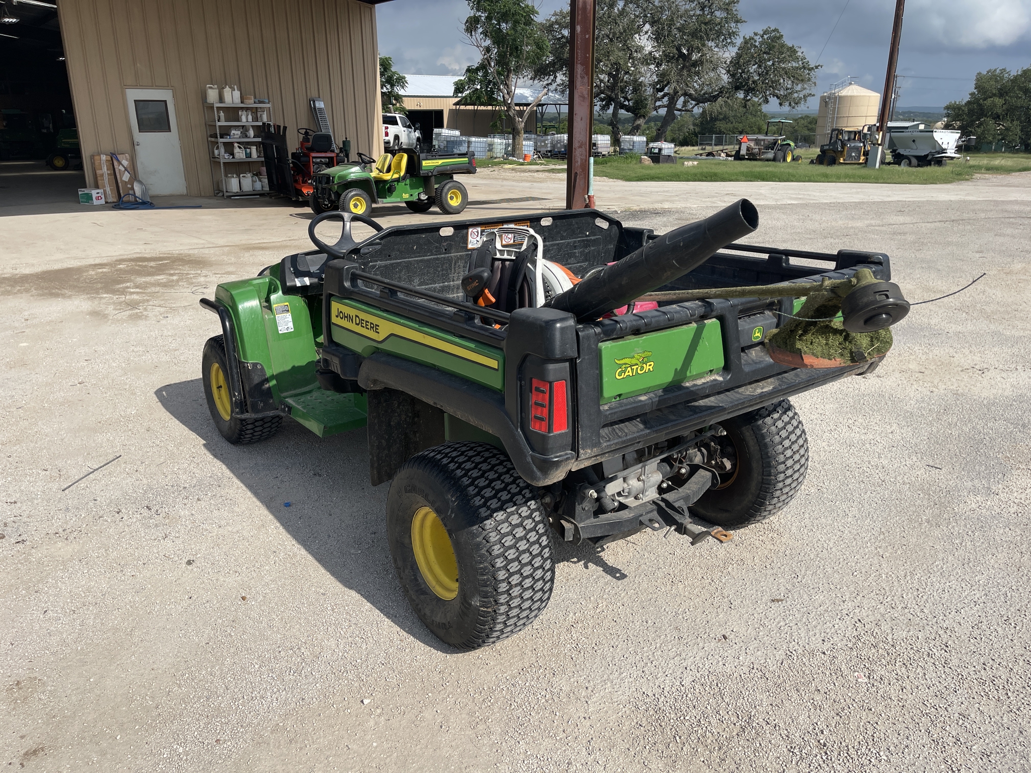2021 John Deere TX Turf Image 9