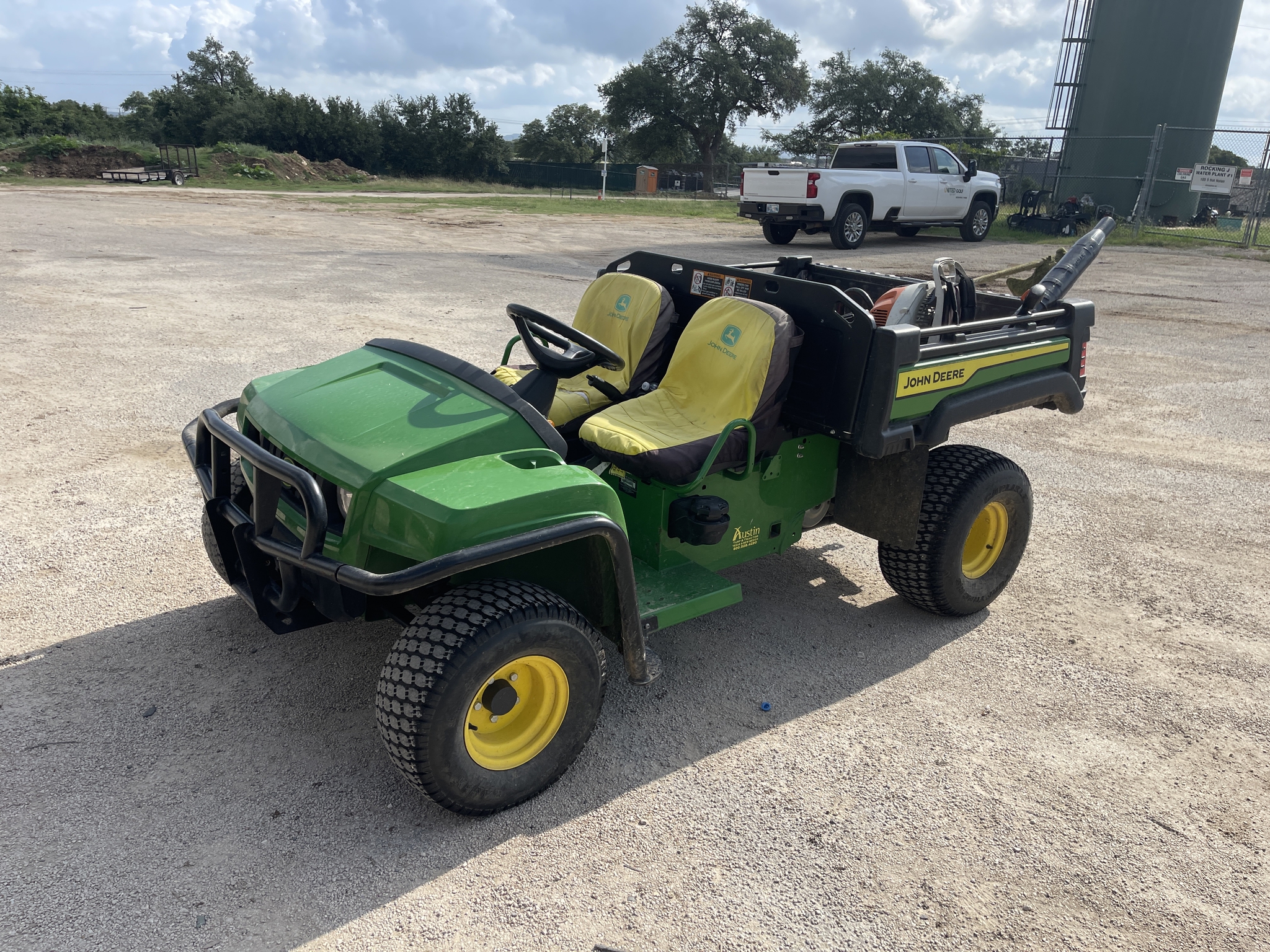 2021 John Deere TX Turf Image 3