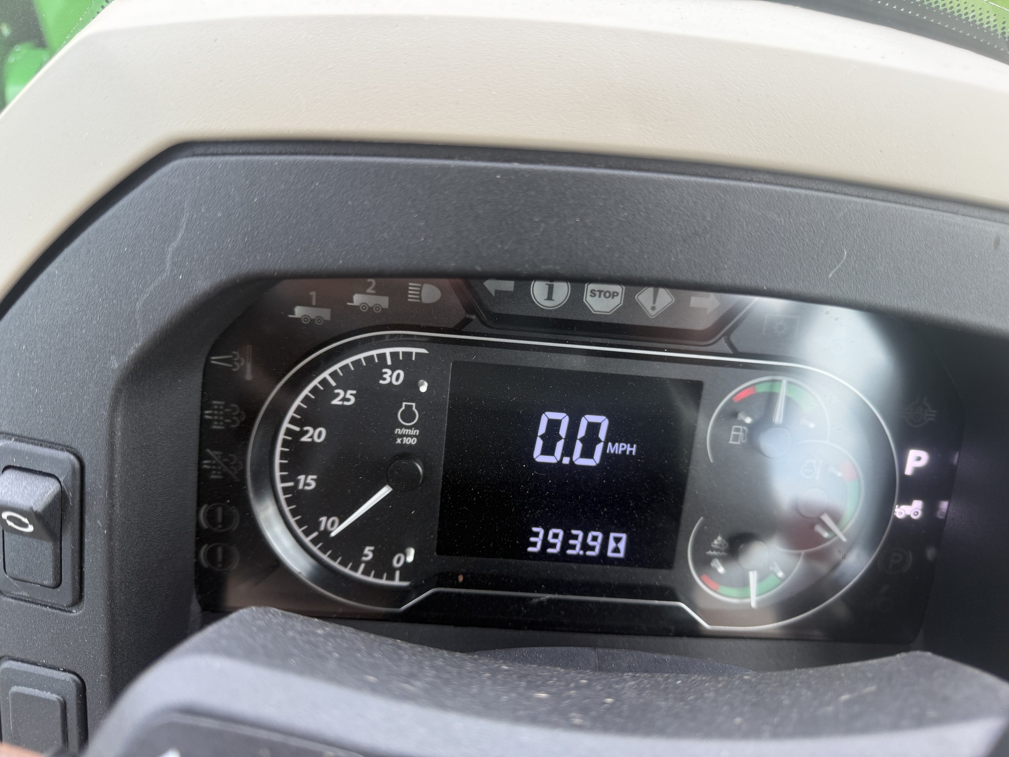 2022 John Deere 5090E Image 23