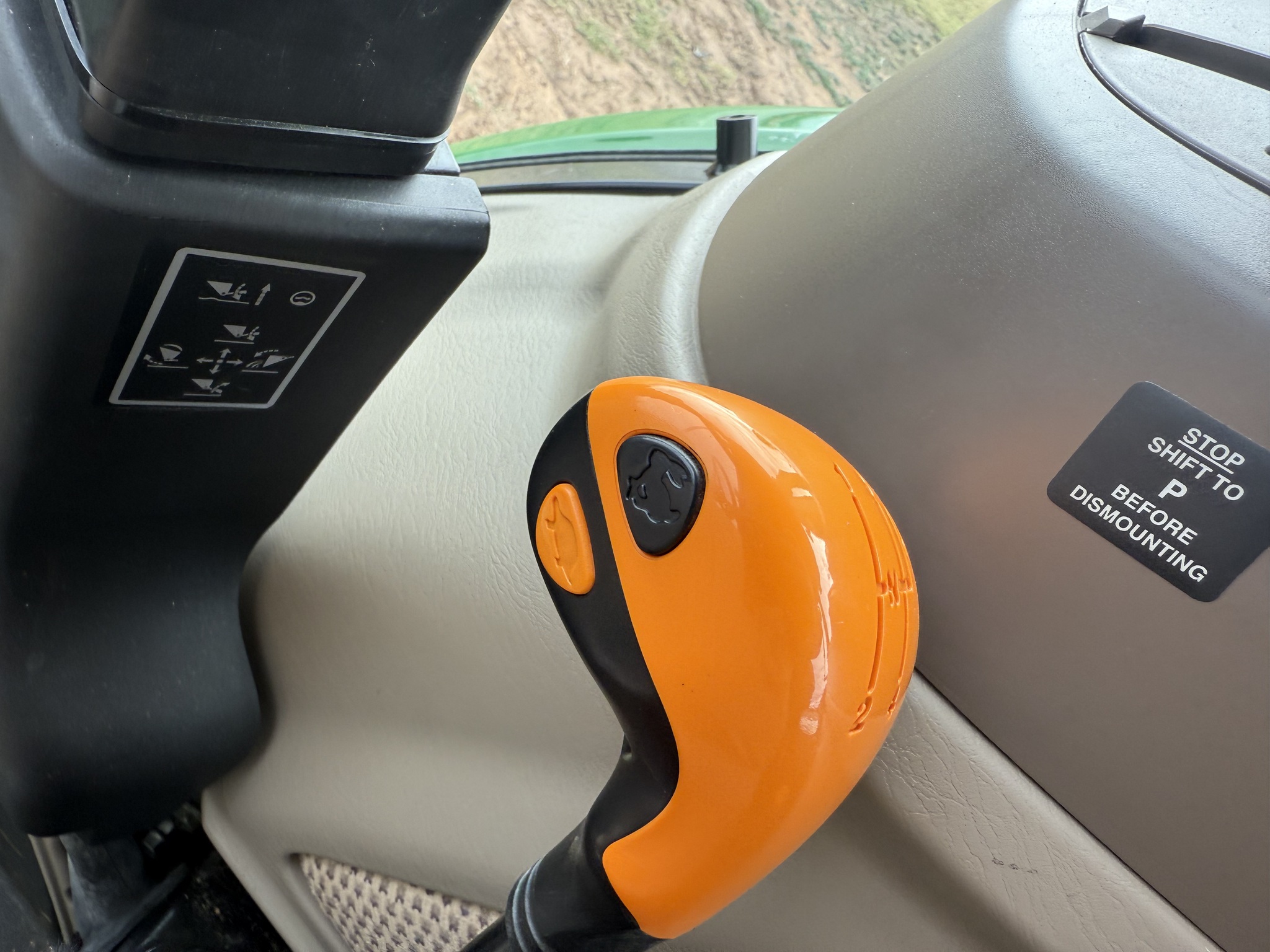 2022 John Deere 5090E Image 7