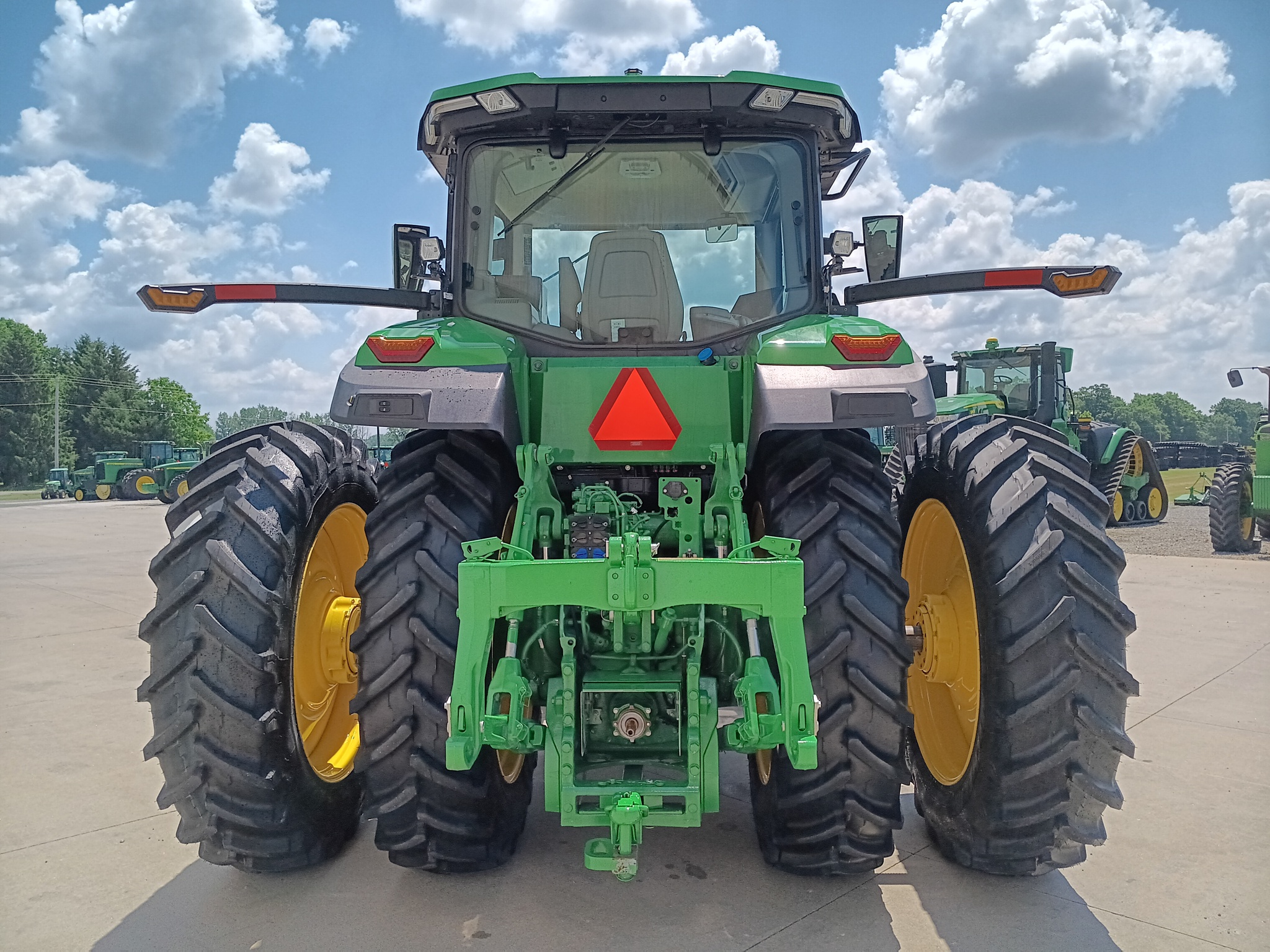 2024 John Deere 8R 230 Image 2