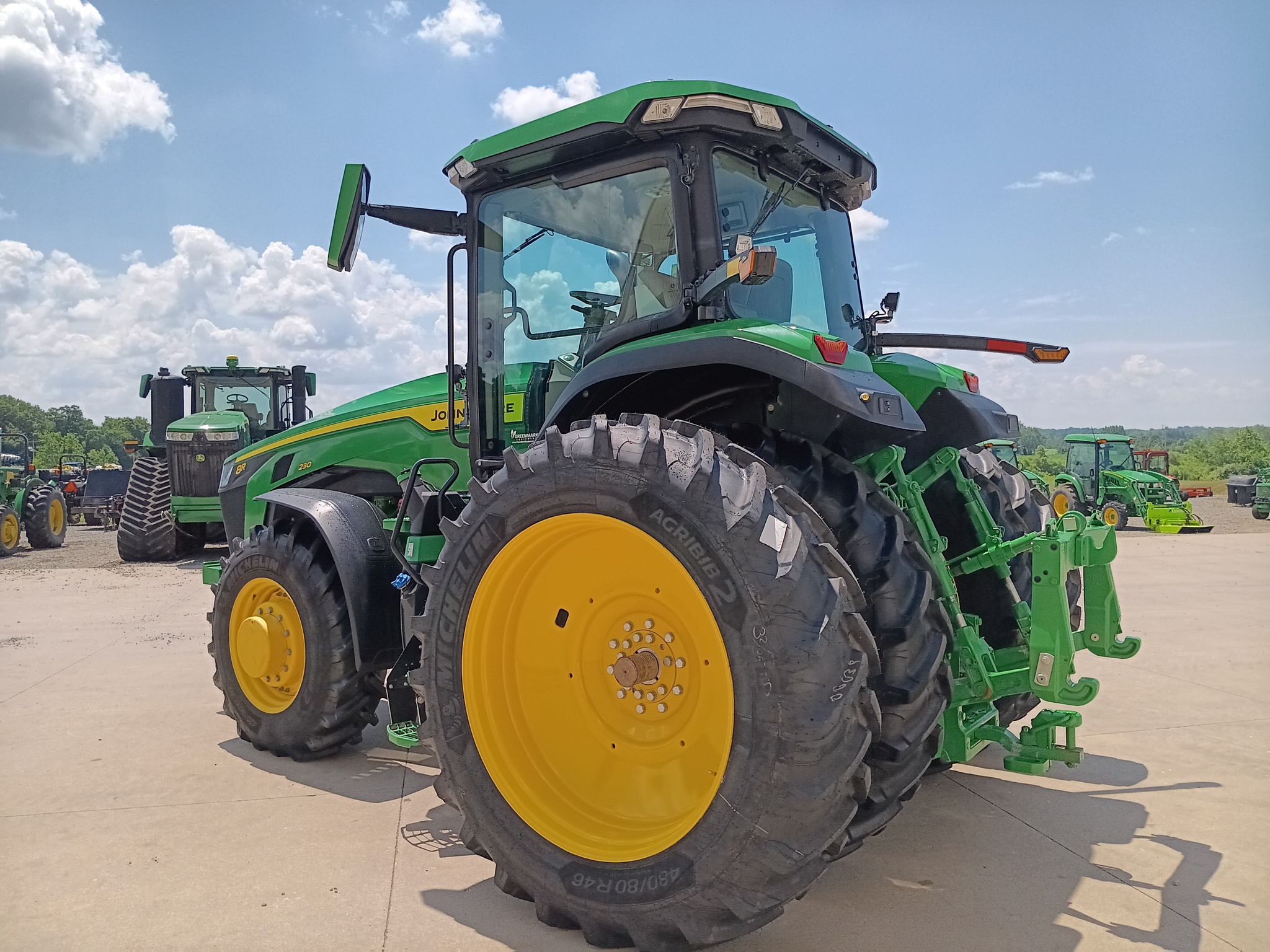 2024 John Deere 8R 230 Image 5