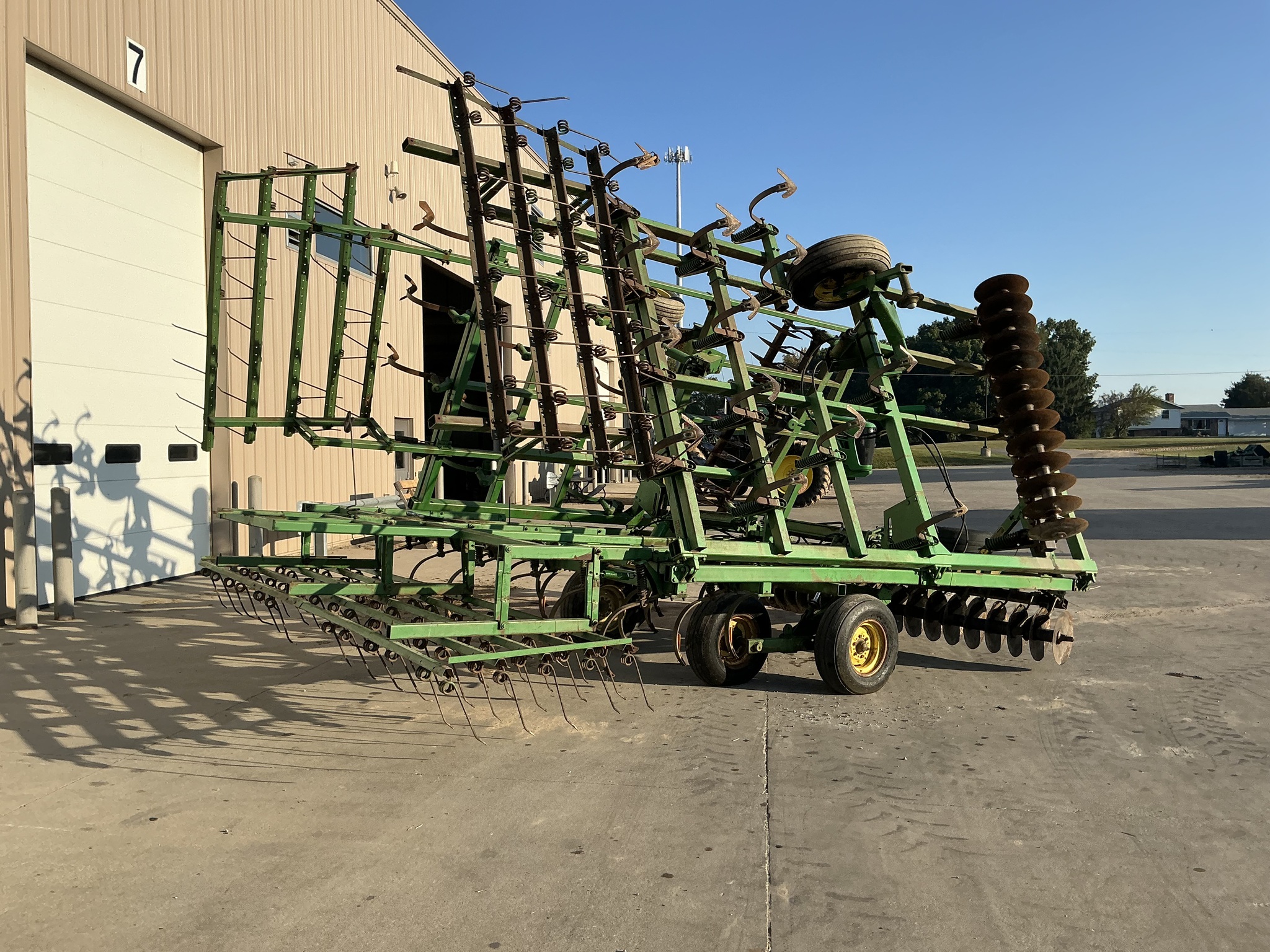 1984 John Deere 722 Image 3