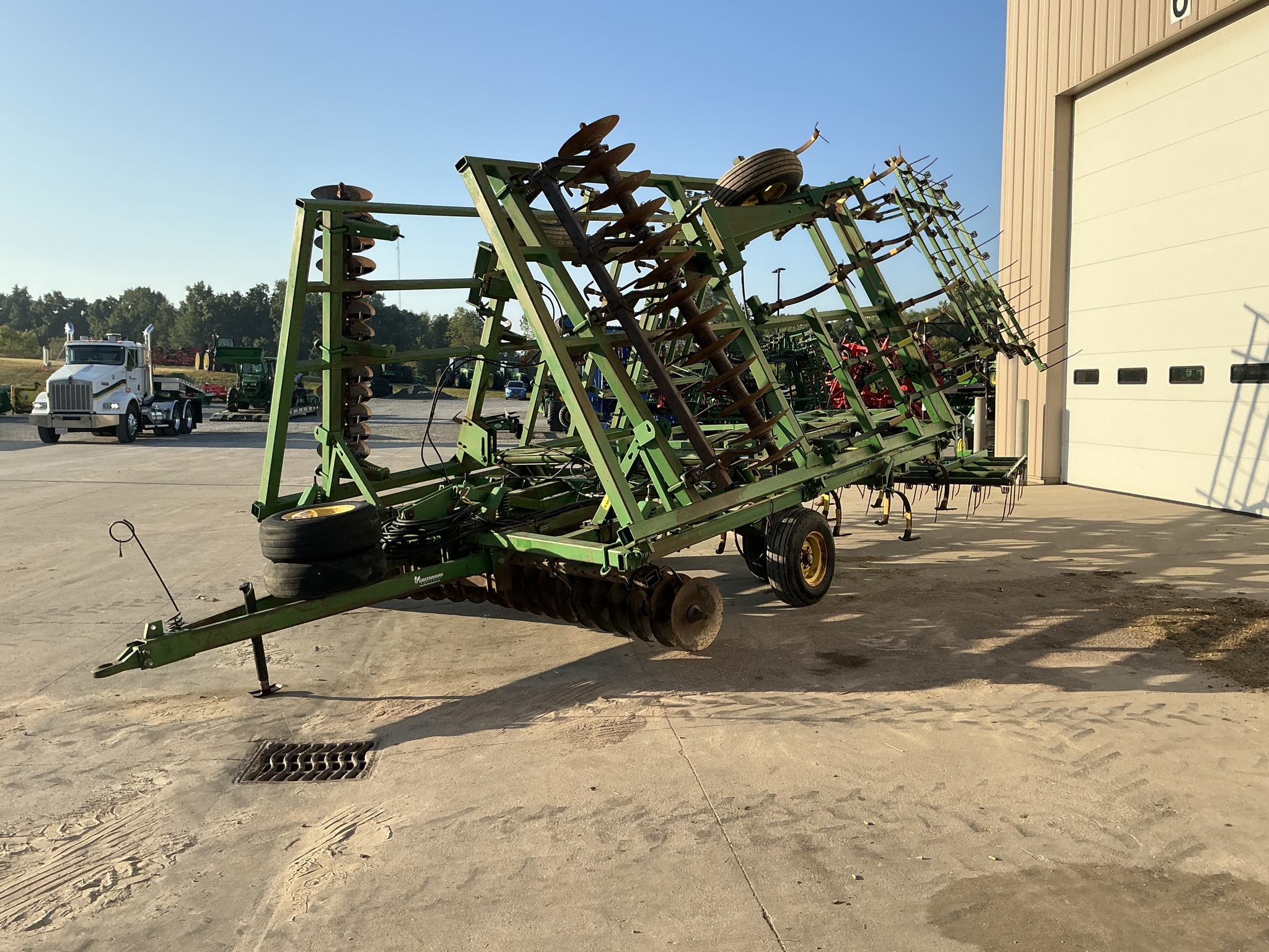 1984 John Deere 722 Image 6