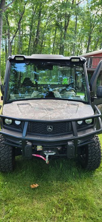 Photo of 2023 John Deere XUV 835R