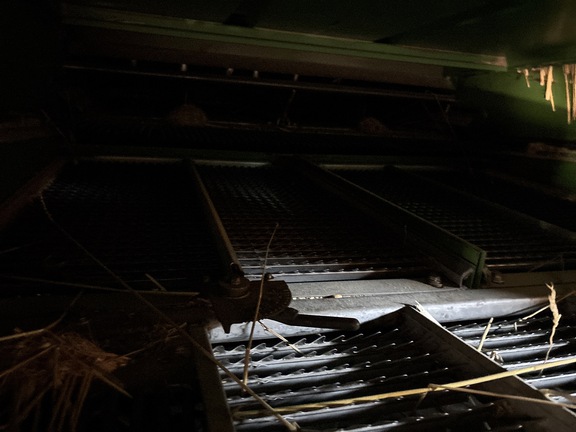 Used 2000 John Deere 9450 Combines at Koenig Equipment in Anna, OH - Photo14