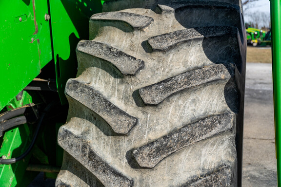 Used 2000 John Deere 9450 Combines at Koenig Equipment in Anna, OH - Photo16