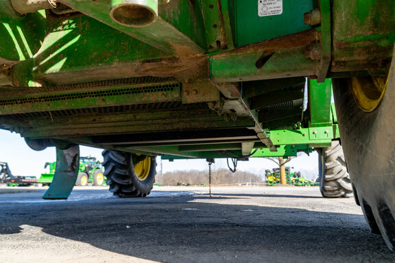 Used 2000 John Deere 9450 Combines at Koenig Equipment in Anna, OH - Photo18