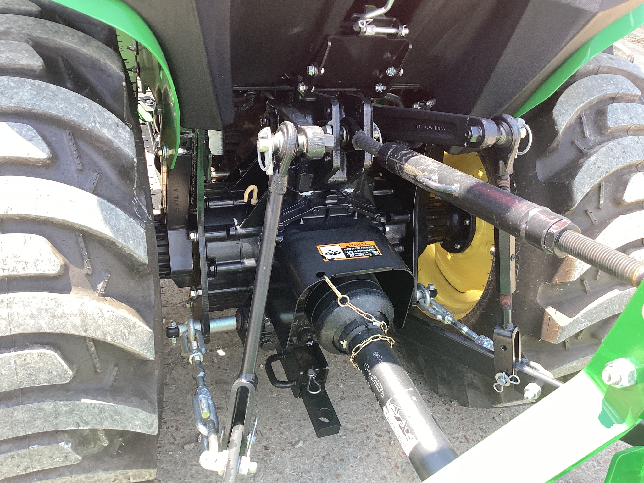 2022 John Deere 3025E Image 21