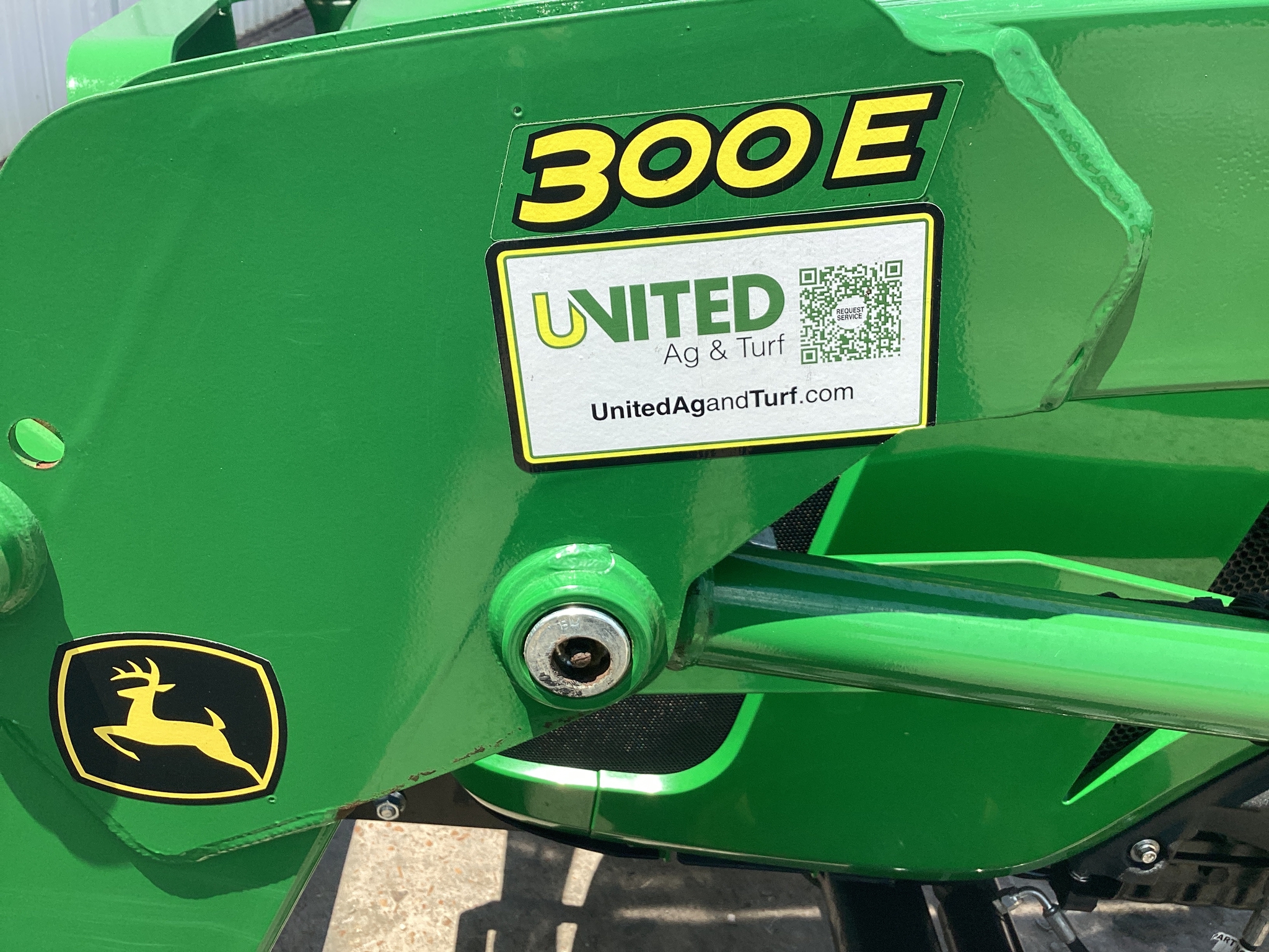 2022 John Deere 3025E Image 32