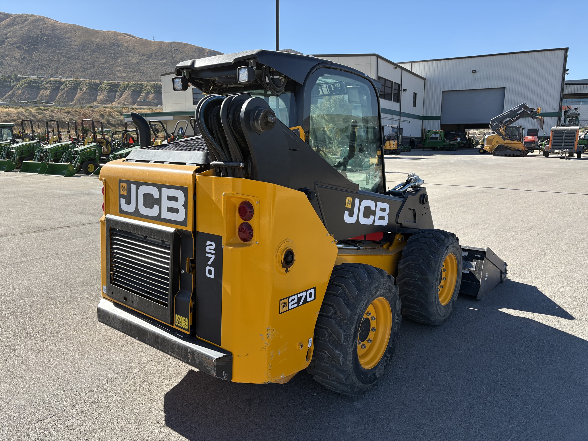 2024 JCB 270 Image 5
