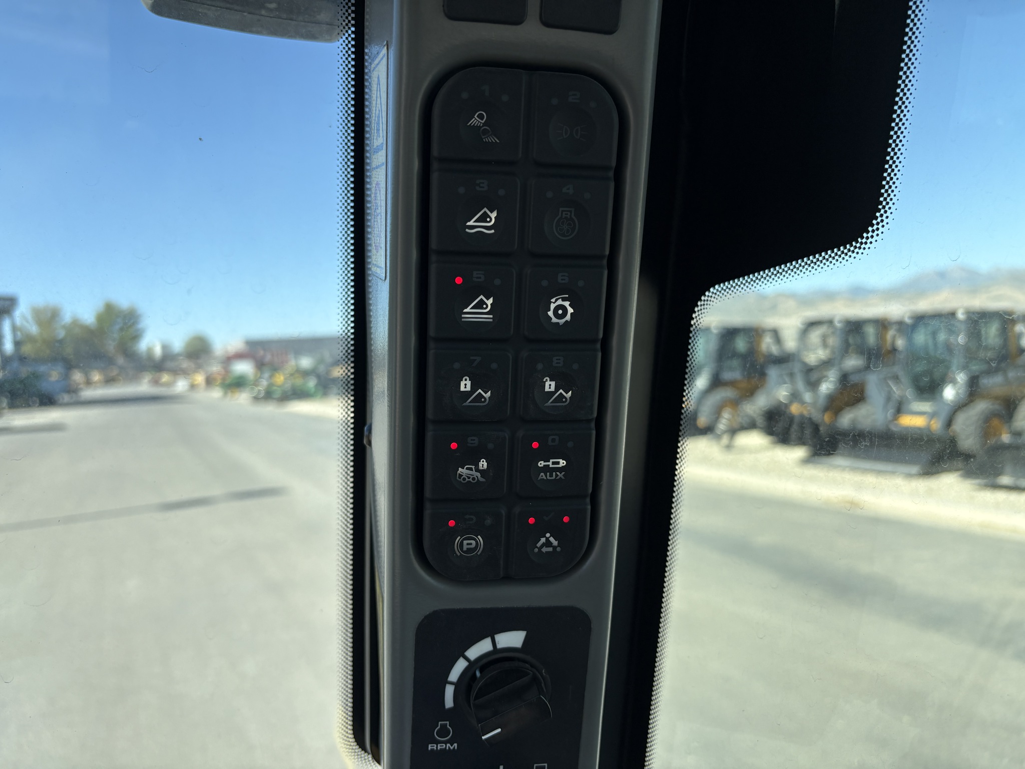 2024 JCB 270 Image 22