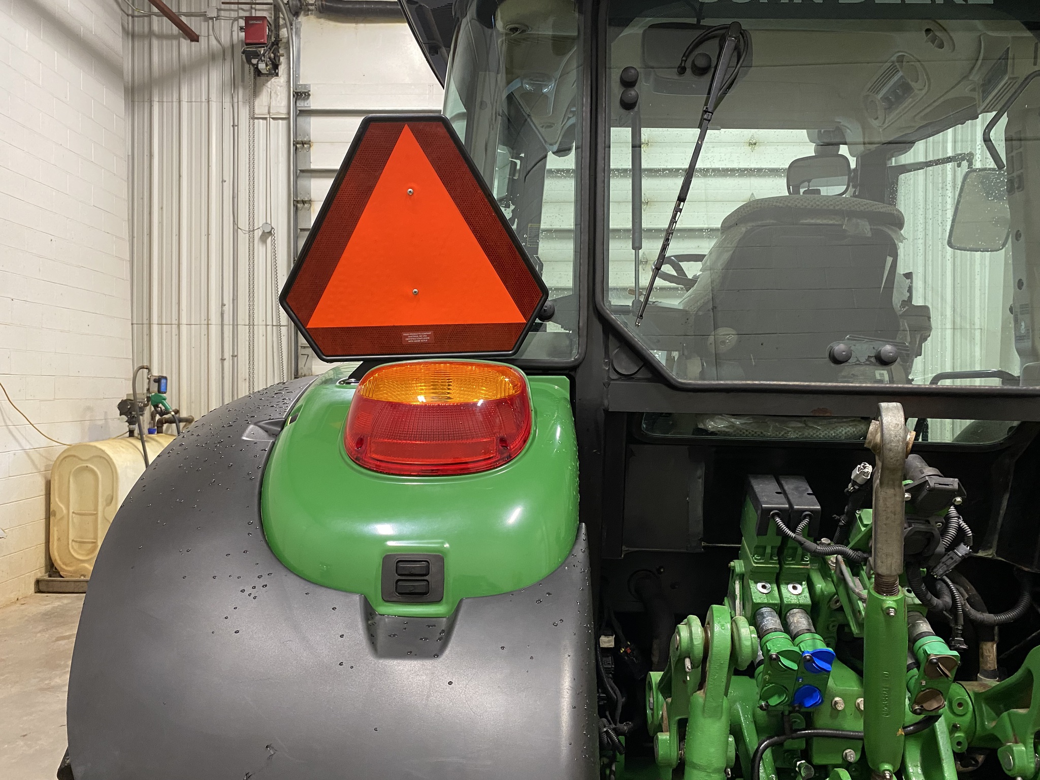 2019 John Deere 5125R Image 15