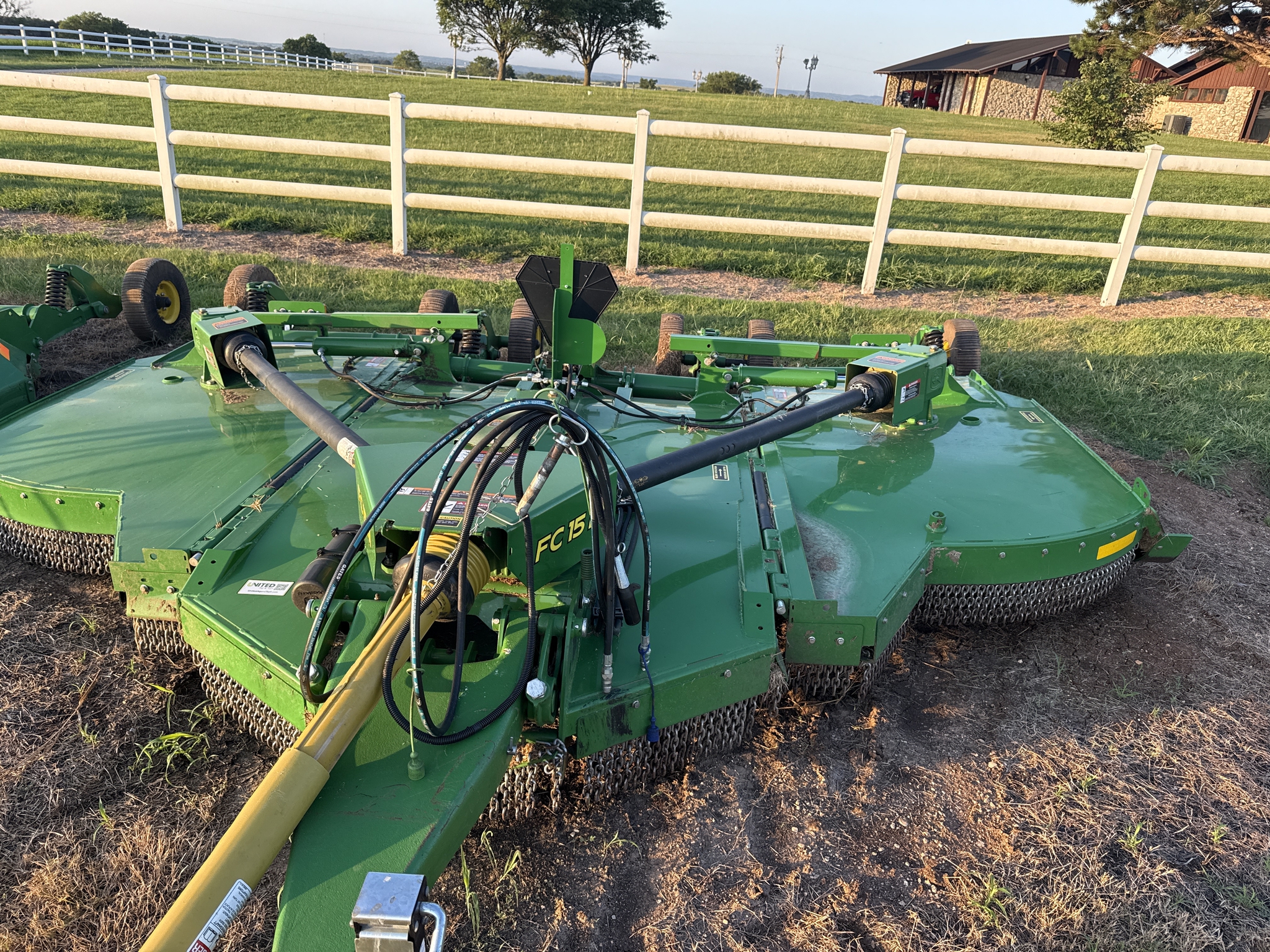2024 John Deere FC15M Image 4