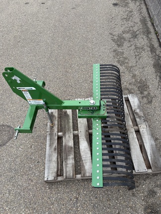 Used 2022 John Deere LR2060L Compact Utility Tractor Attachments at Horizon Ag & Turf in Edmonton South, AB - Photo4