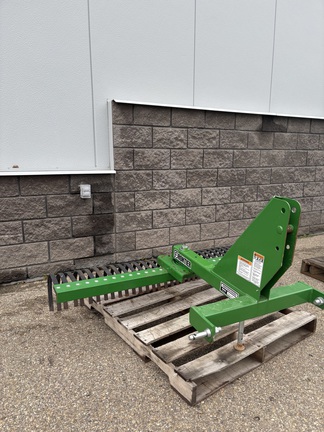 Used 2022 John Deere LR2060L Compact Utility Tractor Attachments at Horizon Ag & Turf in Edmonton South, AB - Photo5