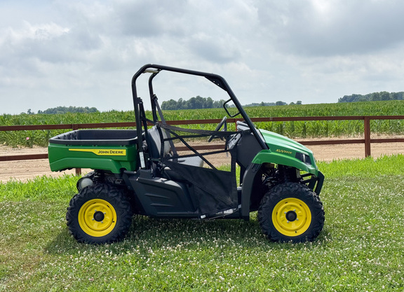 2023 John-Deere XUV590E