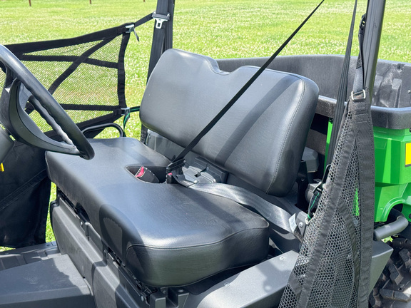 2023 John-Deere XUV590E