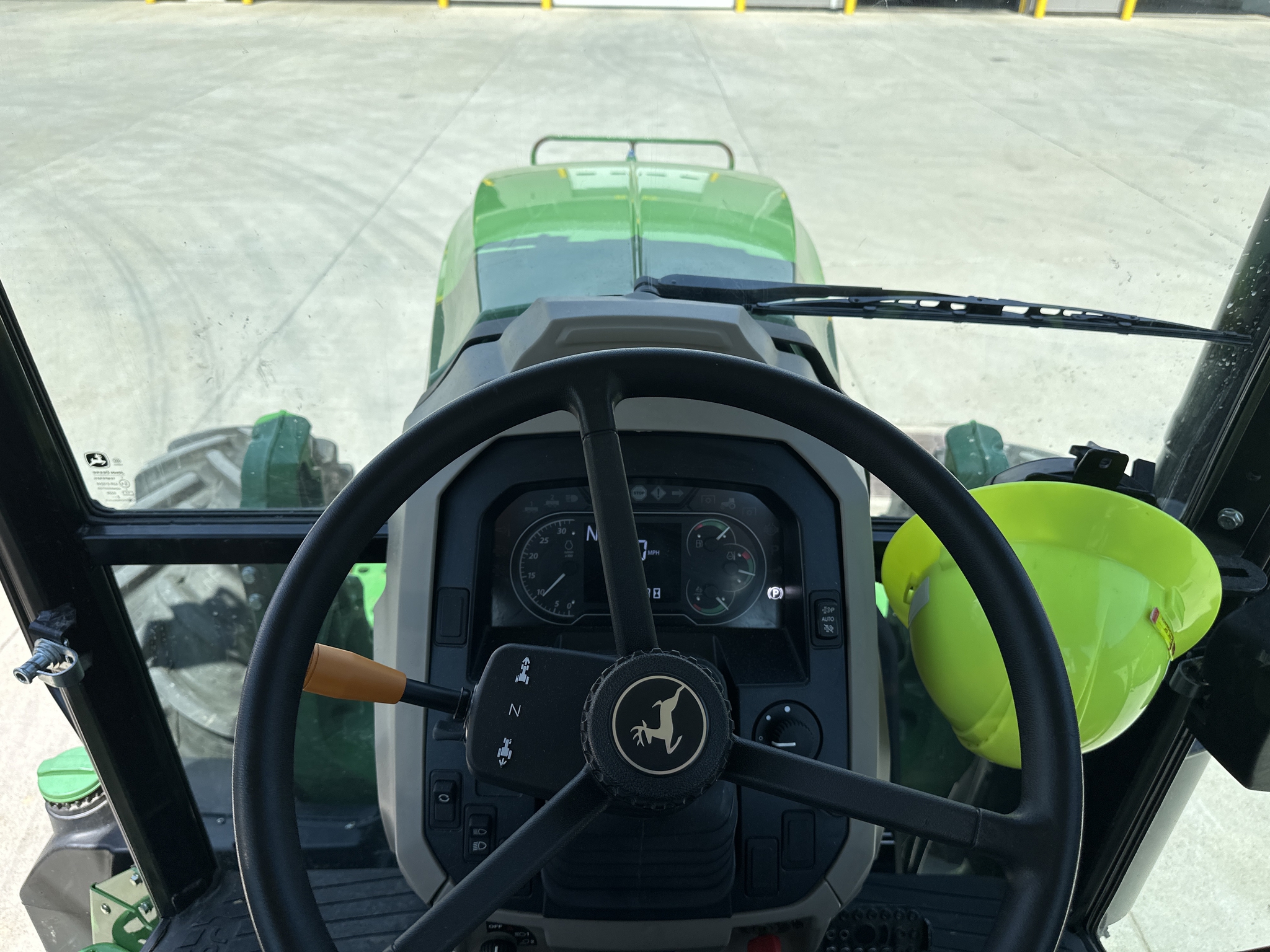 2023 John Deere 6120E Image 22