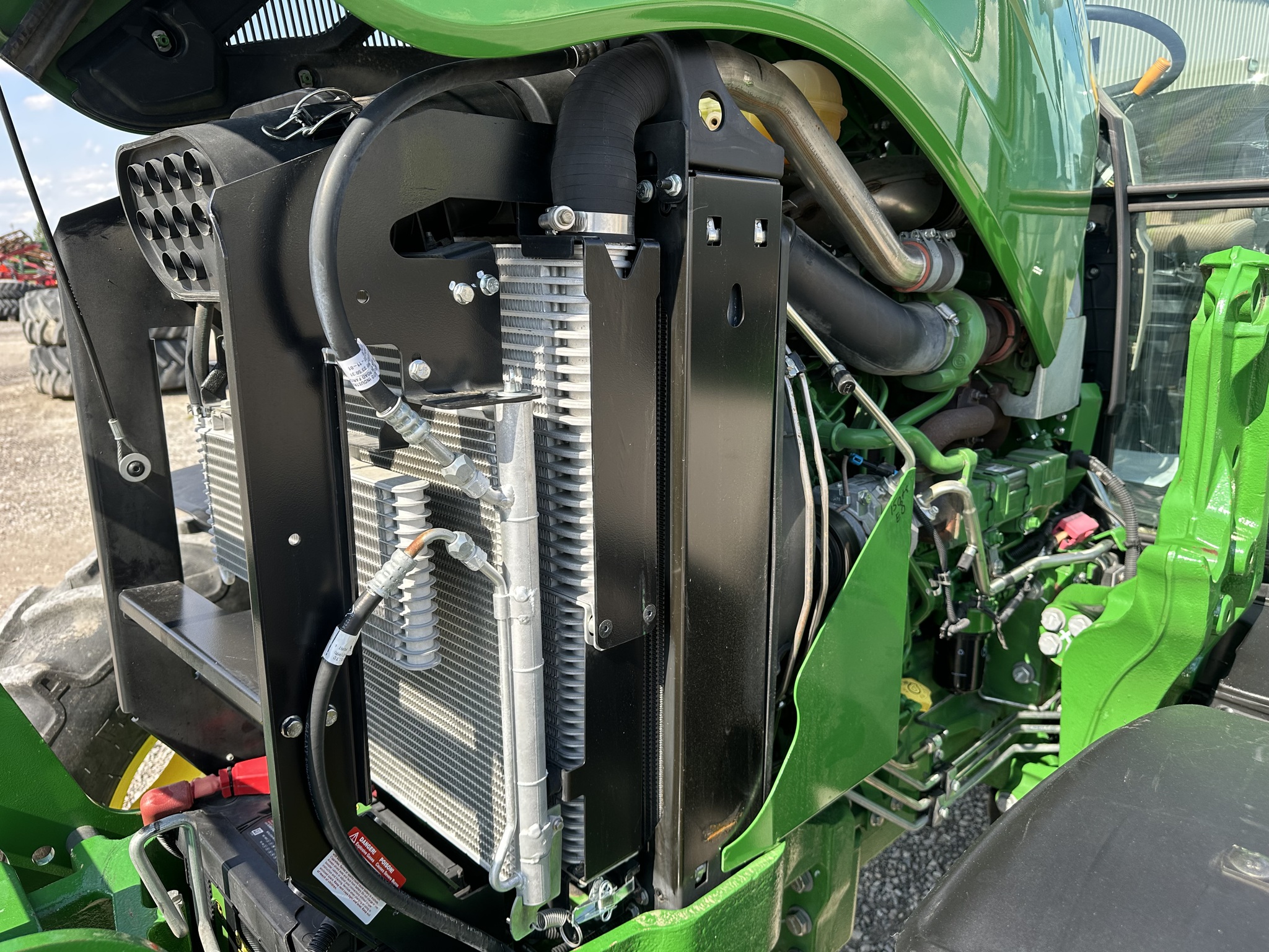 2023 John Deere 6120E Image 18