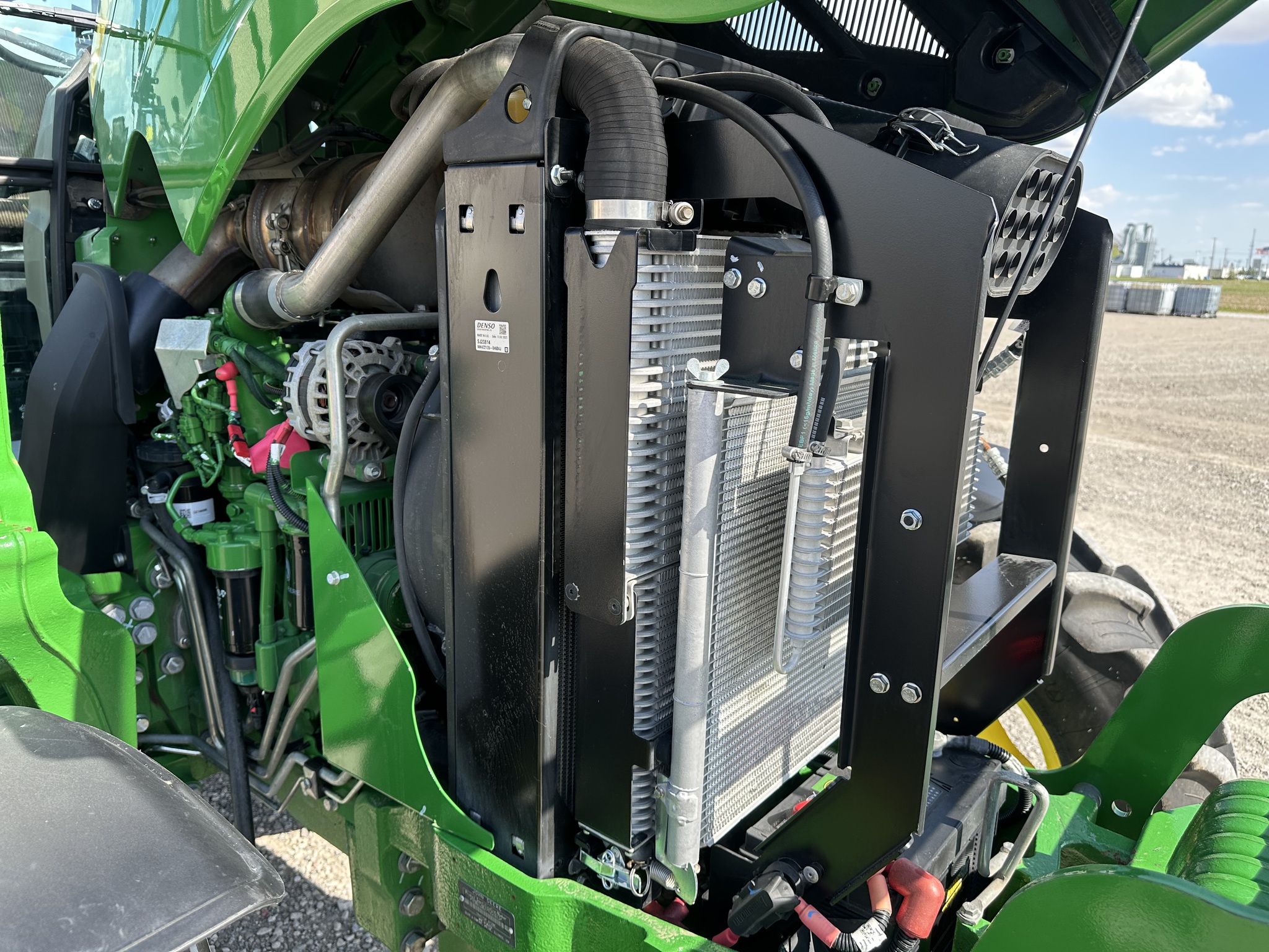 2023 John Deere 6120E Image 17
