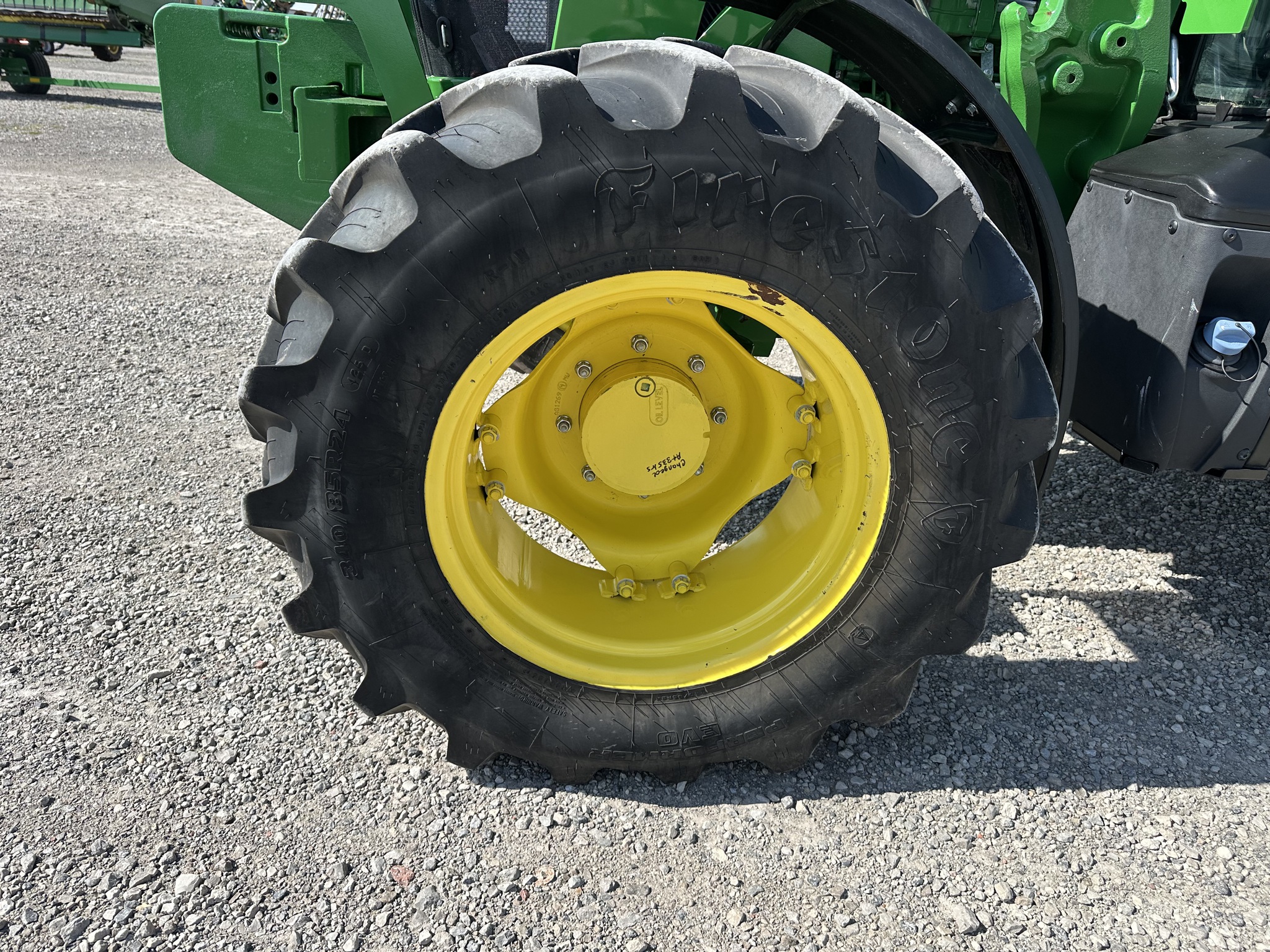 2023 John Deere 6120E Image 16