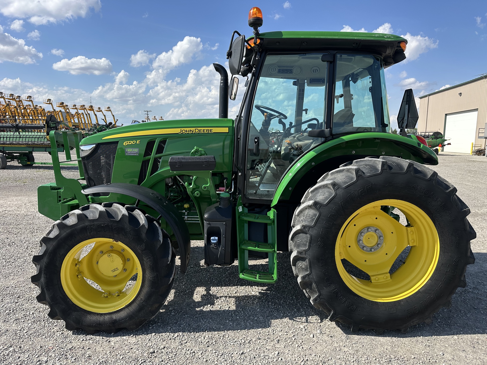 2023 John Deere 6120E Image 2