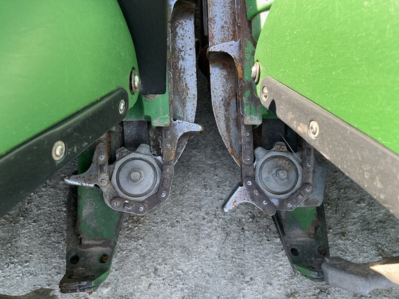 2008 John Deere 608C - Photo11