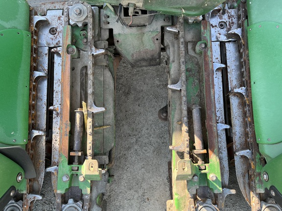 2008 John Deere 608C - Photo12