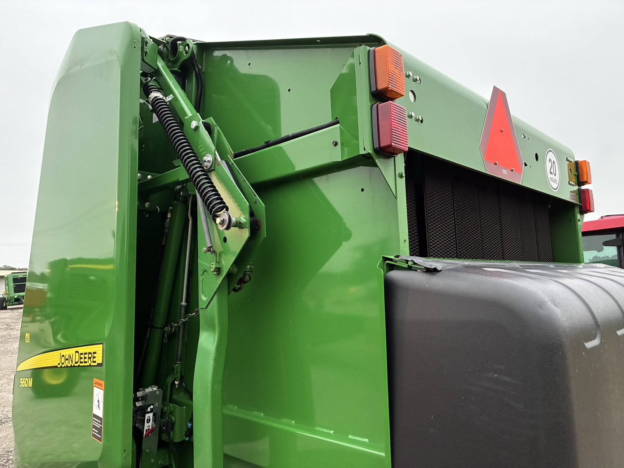 2021 John Deere 560M Image 19