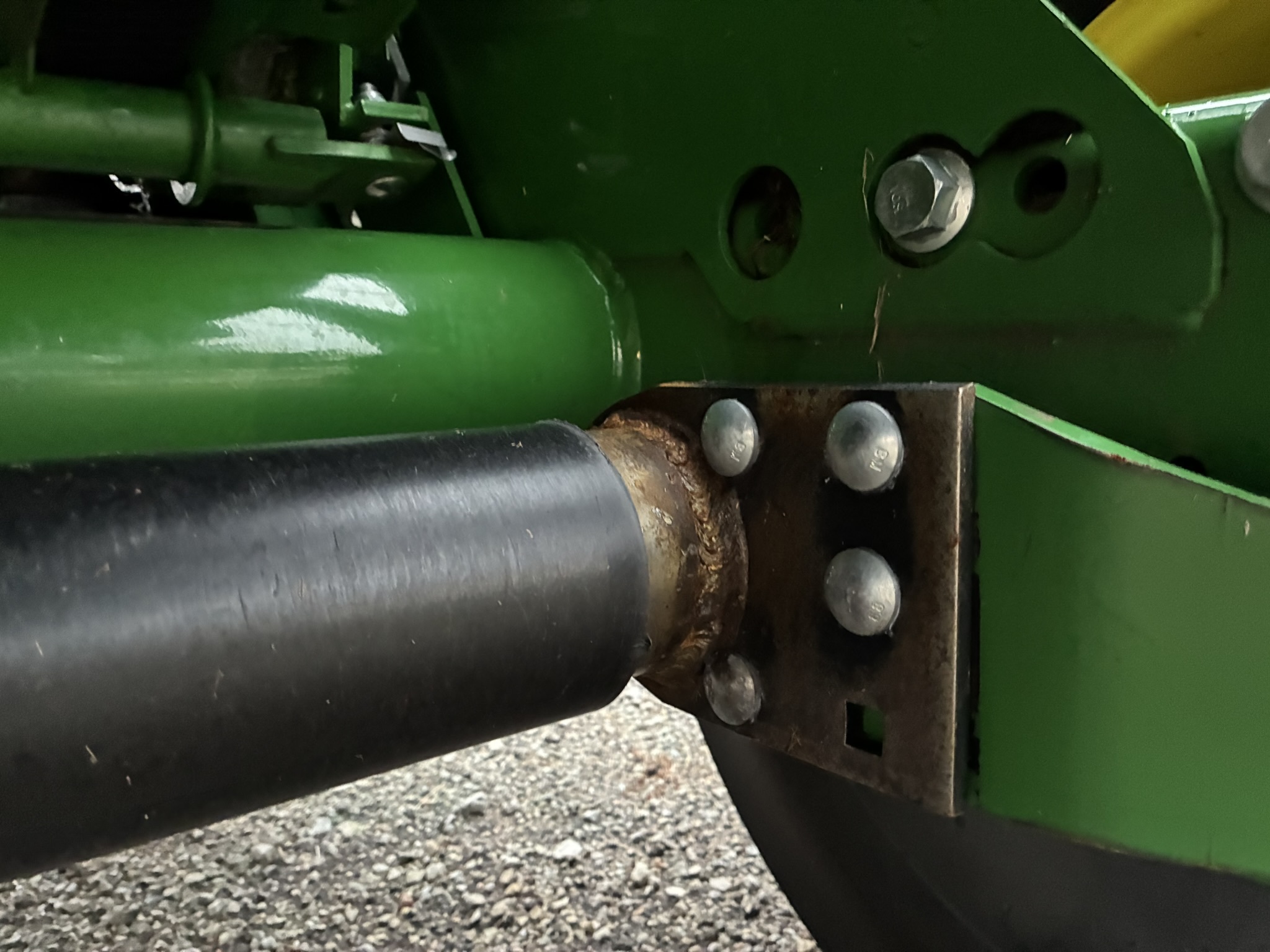 2021 John Deere 560M Image 24