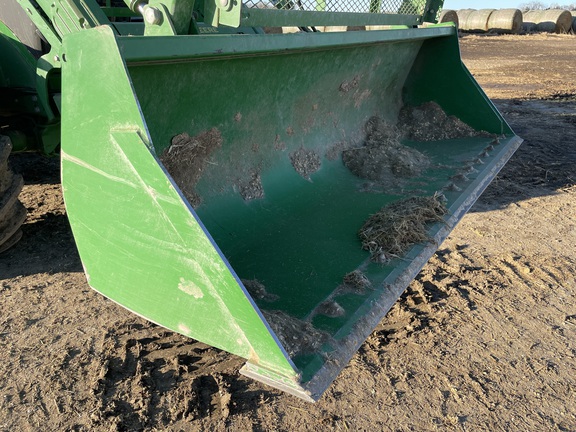 2025 John Deere 6R 155 - Photo16