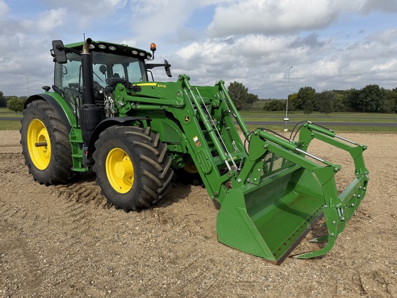  John Deere 6R 155
