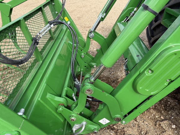 2025 John Deere 6R 155 - Photo25