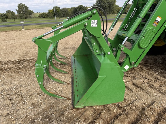 2025 John Deere 6R 155 - Photo26
