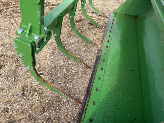 2025 John Deere 6R 155 - Photo28