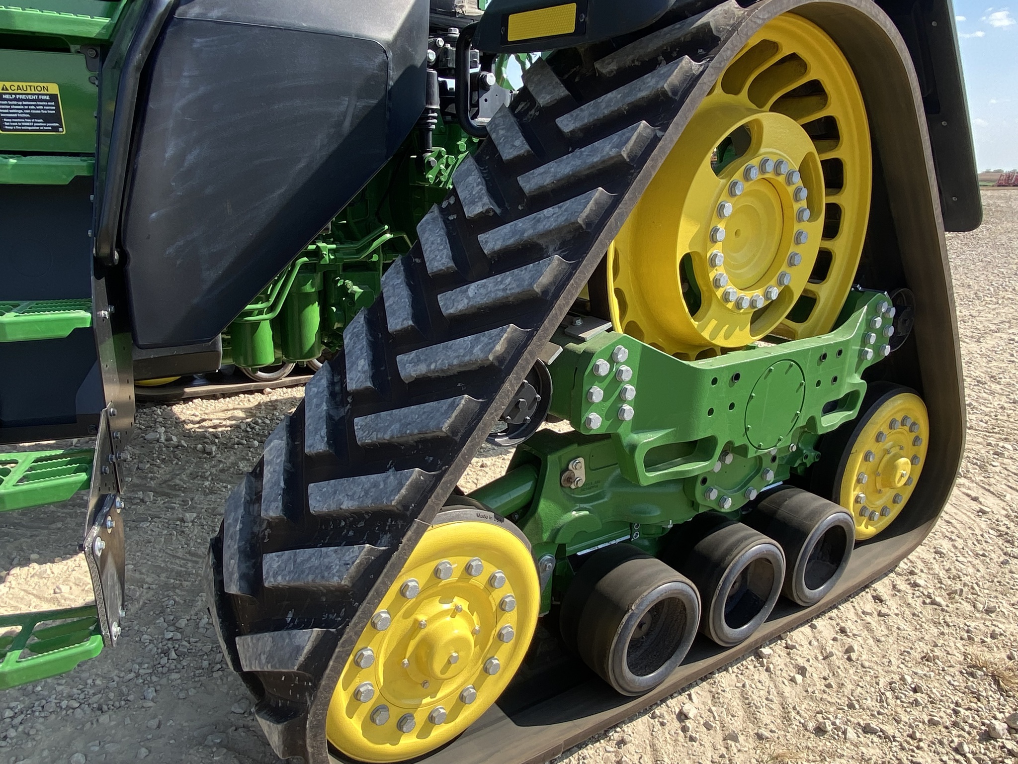 2024 John Deere 8RX 410 Image 15