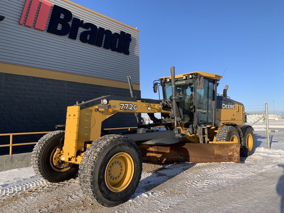 Photo of a 2020 John Deere 772G