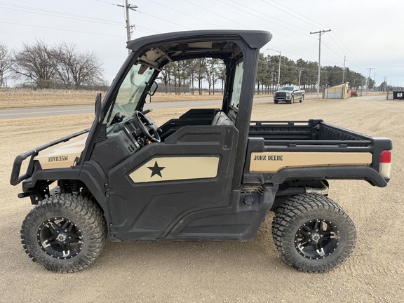 2022 John Deere XUV 835M - Photo6