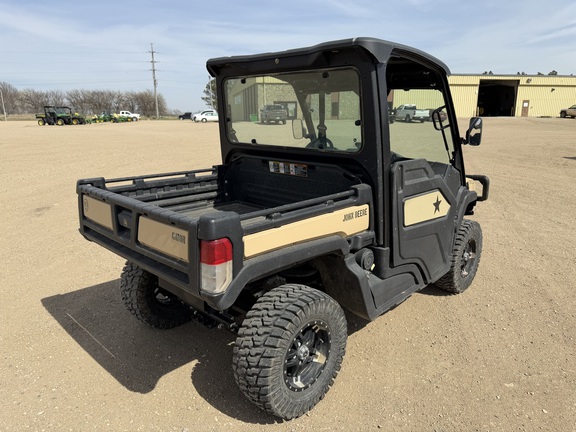 2022 John Deere XUV 835M - Photo3