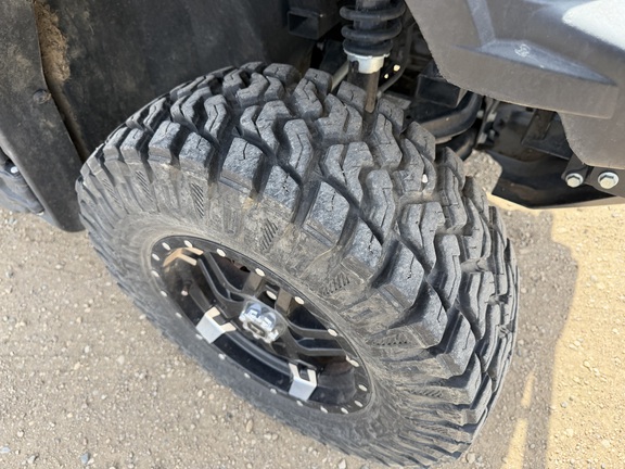 2022 John Deere XUV 835M - Photo11