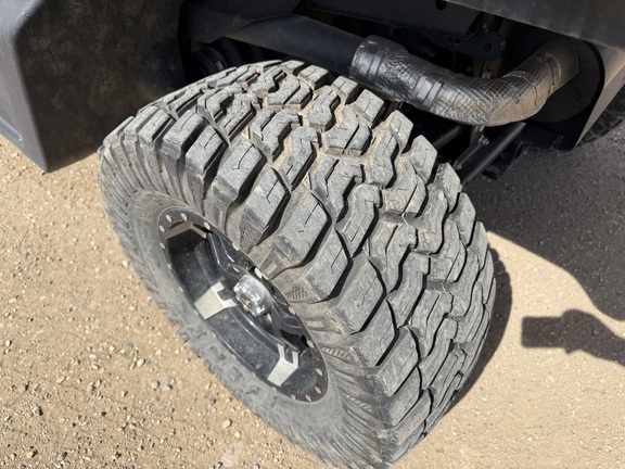 2022 John Deere XUV 835M - Photo14