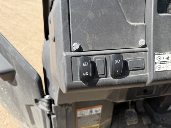2022 John Deere XUV 835M - Photo20