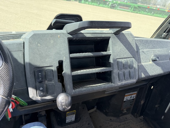2022 John Deere XUV 835M - Photo22