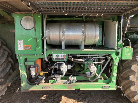 John Deere CP690 image 23