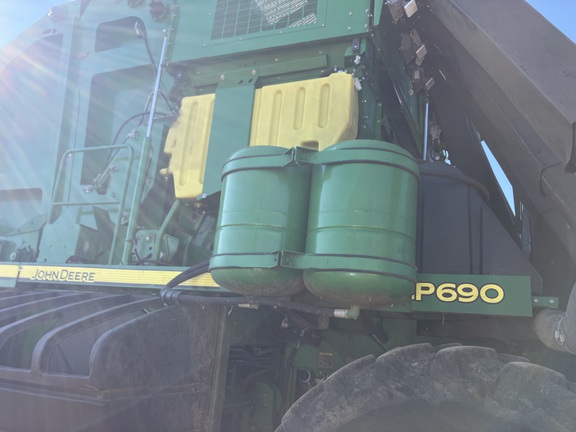 John Deere CP690 image 27