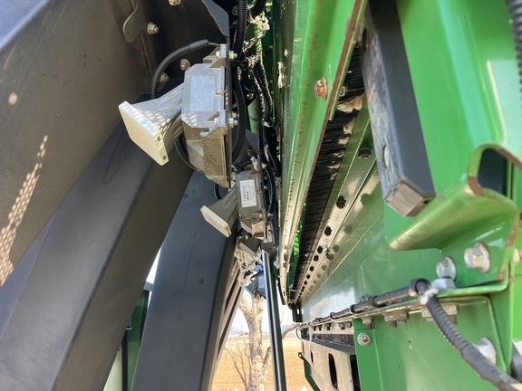 John Deere CP690 image 28